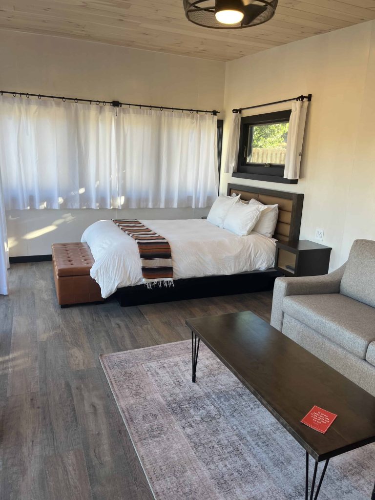 Deluxe Cabin bed