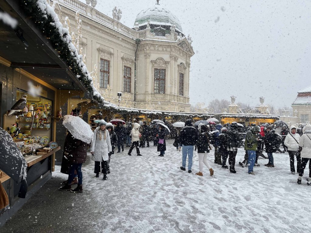 Snowy day a the Belvedere Palace Christmas market